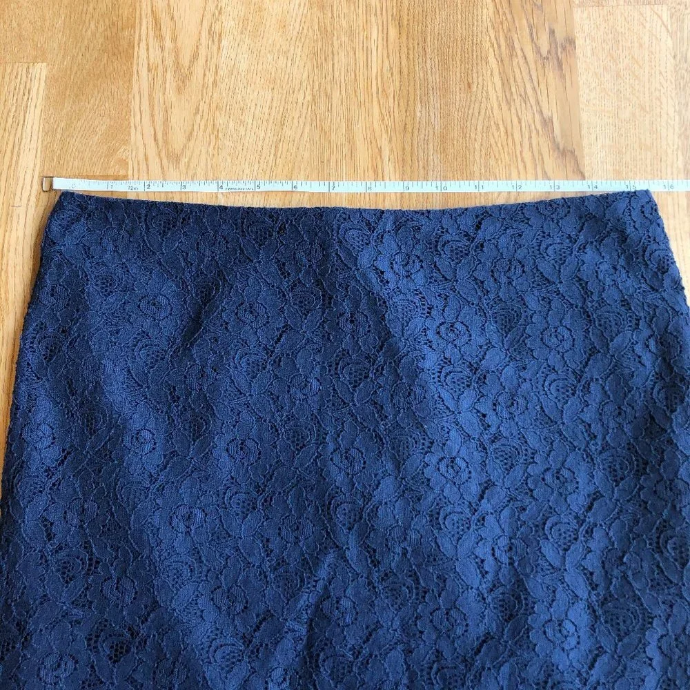 Cynthia Rowley Floral Lace Overlay Skirt Navy Blue Size 4